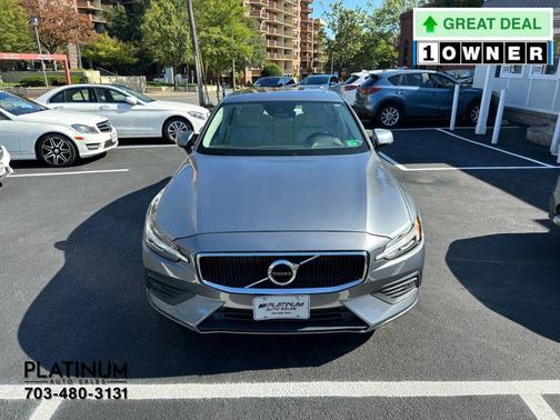 2020 Volvo S60 T5 Momentum