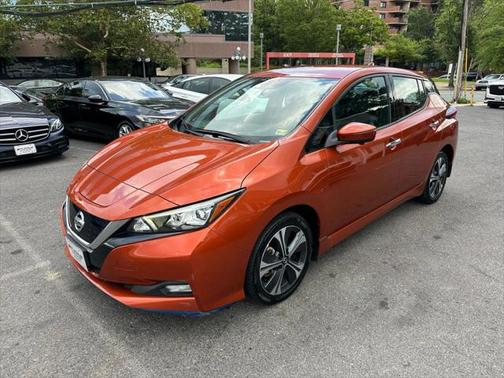 2022 Nissan Leaf SL PLUS Hatchback 4D