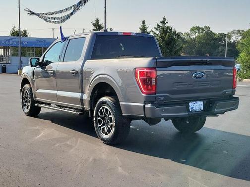 CARBONIZED GRAY METALLIC 2023 Ford F-150 XLT