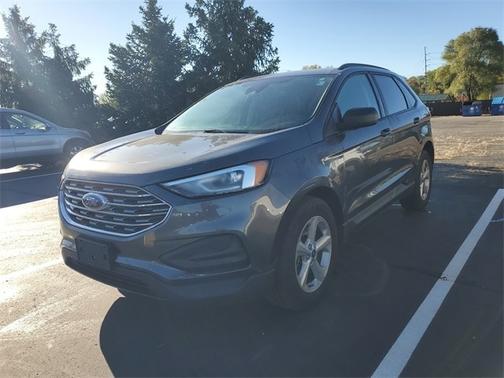 2020 Ford Edge SE