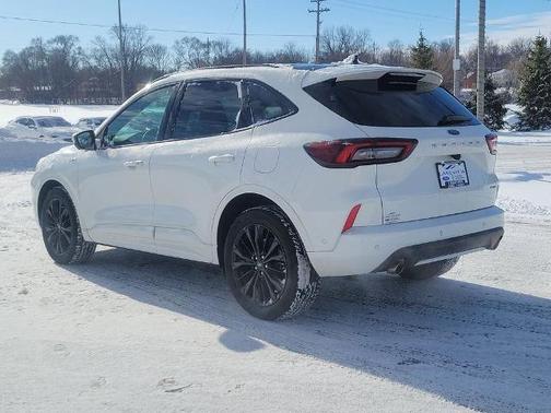 2023 Ford Escape ST-LINE ELITE