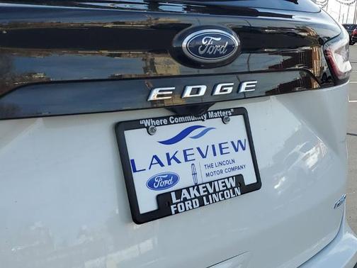 STAR WHITE 2023 Ford Edge SEL