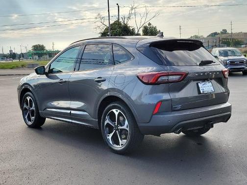 CARBONIZED GRAY METALLIC 2023 Ford Escape ST-LINE SELECT
