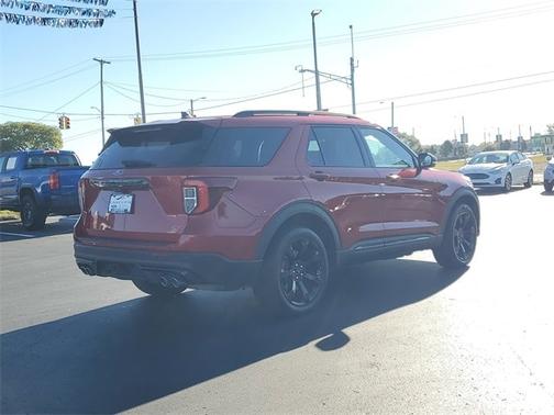 2023 Ford Explorer ST