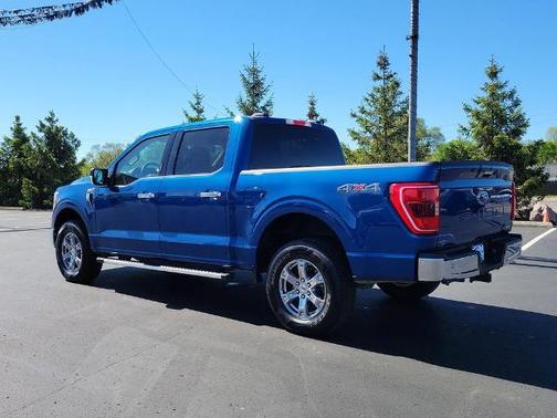 ATLAS BLUE METALLIC 2023 Ford F-150 XLT