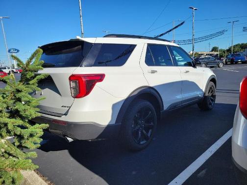 STAR WHITE MET TRI-COAT 2023 Ford Explorer ST-LINE