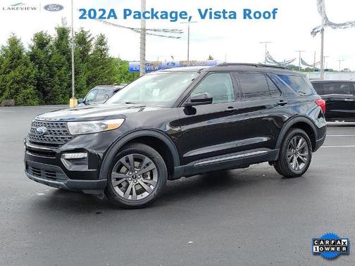 AGATE BLACK METALLIC 2022 Ford Explorer XLT