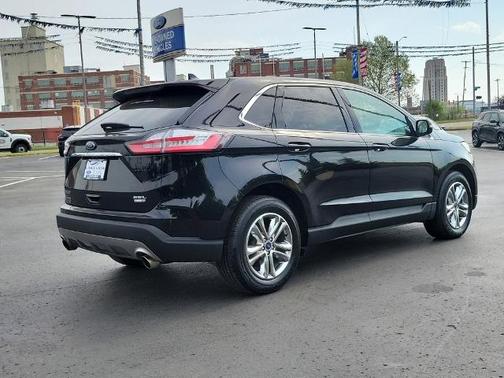 AGATE BLACK METALLIC 2020 Ford Edge SEL