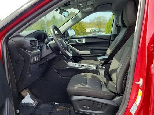 RAPID RED MET TINTED CC 2022 Ford Explorer XLT
