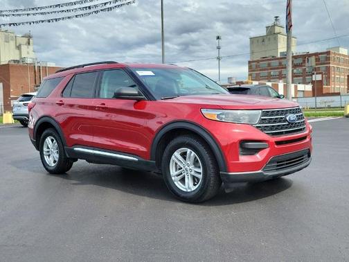 RAPID RED MET TINTED CC 2022 Ford Explorer XLT
