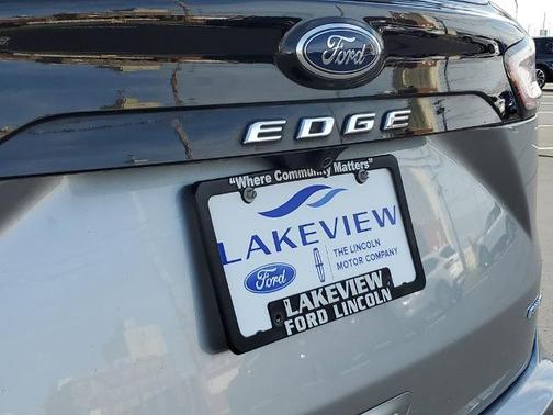 ICONIC SILVER 2023 Ford Edge SEL