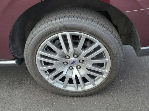 JEWEL RED MET TINTED CC 2023 Ford Expedition LIMITED