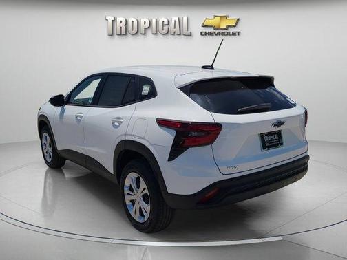 Summit White 2026 Chevrolet Trax LS