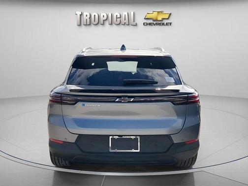 Sterling Gray Metallic 2026 Chevrolet Equinox EV LT 2