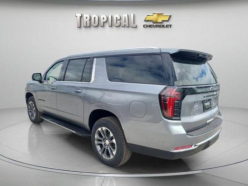 Sterling Gray Metallic 2026 Chevrolet Suburban LS