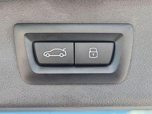 Dravit Gray Metallic 2024 BMW X7 xDrive40i
