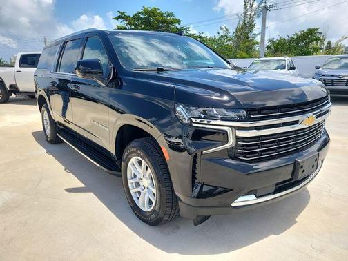 Black 2024 Chevrolet Suburban LT
