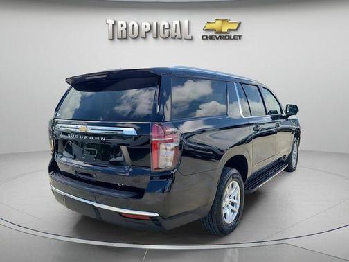 Black 2024 Chevrolet Suburban LT