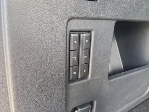 Agate Black Metallic 2024 Ford Expedition Max Limited