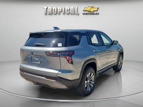 Sterling Gray Metallic 2026 Chevrolet Equinox LT