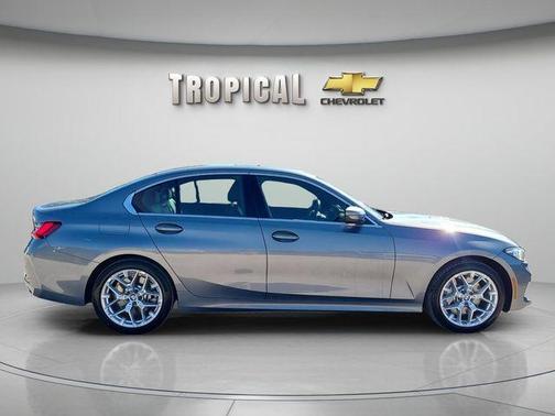 White 2025 BMW 330 i