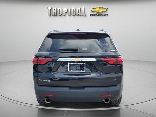 Mosaic Black Metallic 2023 Chevrolet Traverse LT Leather
