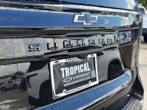 Black 2026 Chevrolet Suburban LT