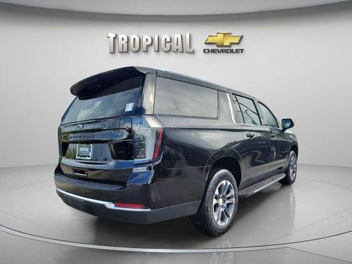Black 2026 Chevrolet Suburban LT
