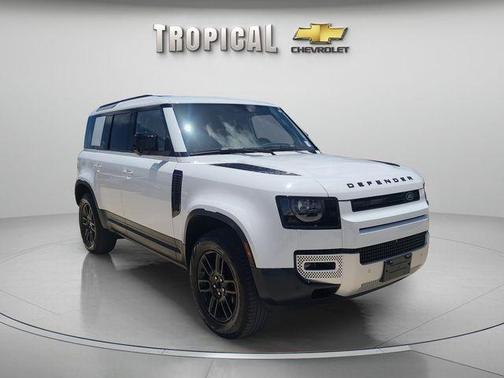 Fuji White 2025 Land Rover Defender P300