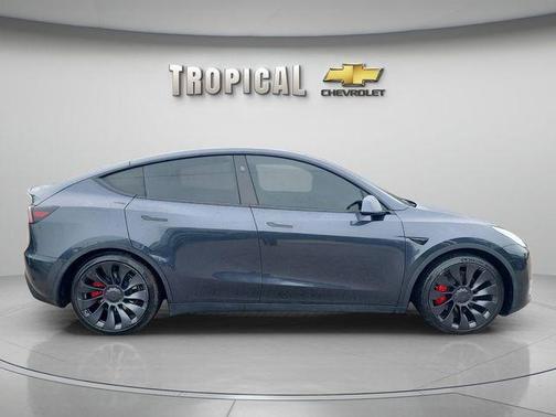 Stealth Gray 2024 Tesla Model Y Performance