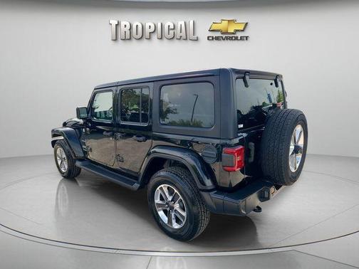 Black Clearcoat 2020 Jeep Wrangler Unlimited Sahara