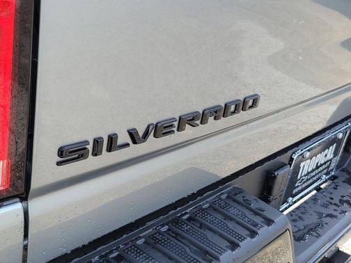 Sterling Gray Metallic 2026 Chevrolet Silverado 2500 LT