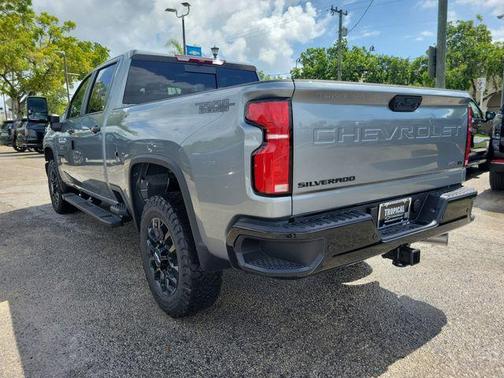 Sterling Gray Metallic 2026 Chevrolet Silverado 2500 LT