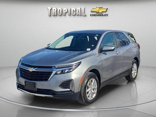Sterling Gray Metallic 2024 Chevrolet Equinox LT