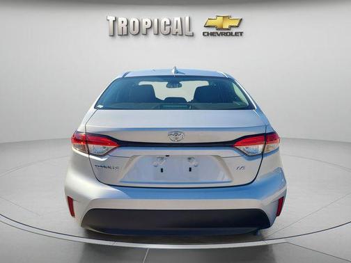 Classic Silver Metallic 2024 Toyota Corolla LE