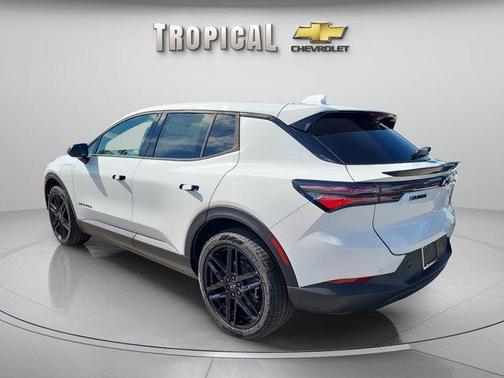 Summit White 2026 Chevrolet Equinox EV LT 1