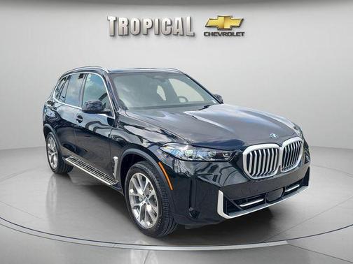 Black Sapphire Metallic 2026 BMW X5 sDrive40i