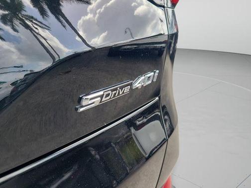 Black Sapphire Metallic 2026 BMW X5 sDrive40i