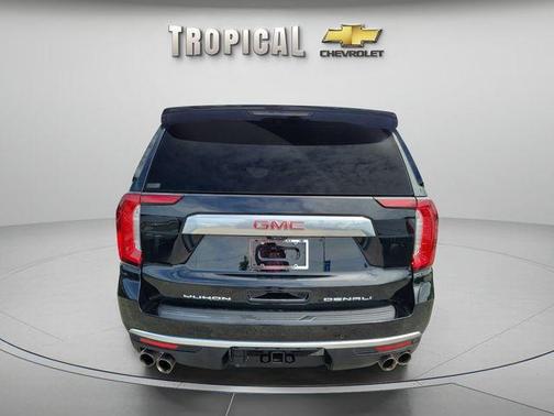 Onyx Black 2023 GMC Yukon XL Denali