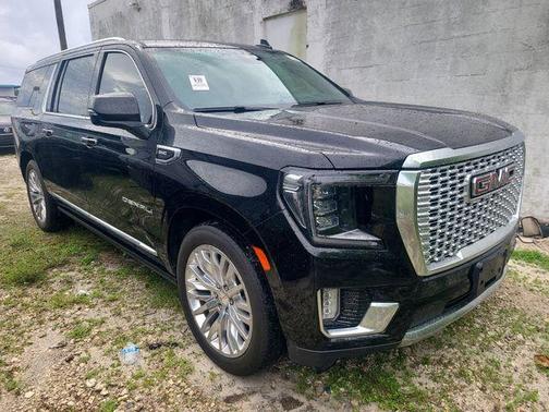 Onyx Black 2023 GMC Yukon XL Denali
