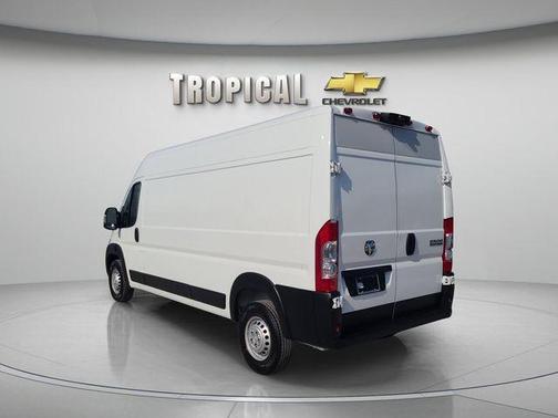 Bright White Clearcoat 2025 RAM ProMaster 2500 High Roof