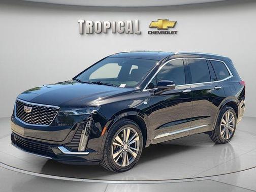 Stellar Black Metallic 2020 Cadillac XT6 Premium Luxury FWD