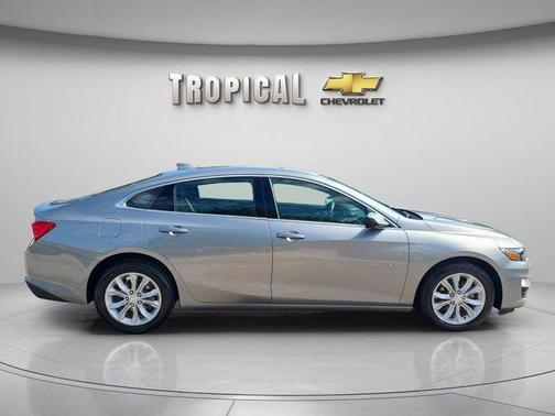 2025 Chevrolet Malibu LT