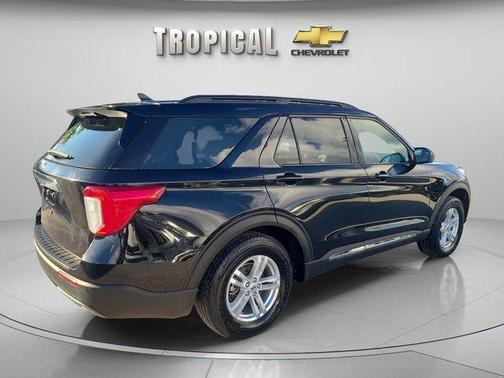 Black Metallic 2023 Ford Explorer XLT