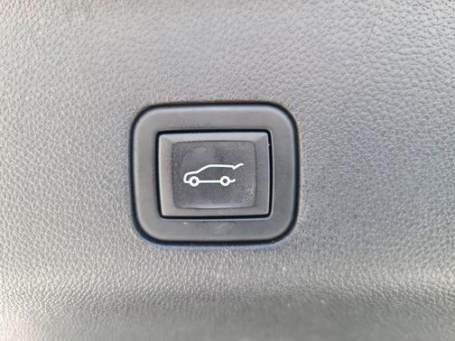 Black 2024 Chevrolet Suburban Premier