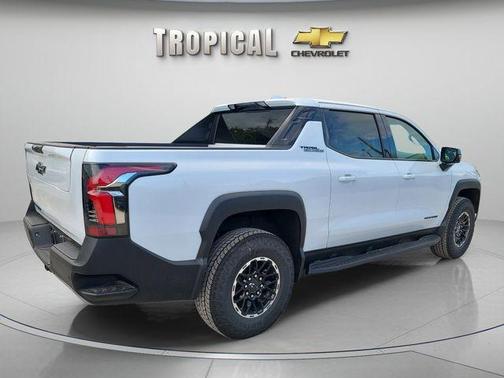 Polar White 2026 Chevrolet Silverado EV Trail Boss