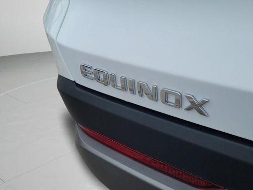 Summit White 2026 Chevrolet Equinox LT