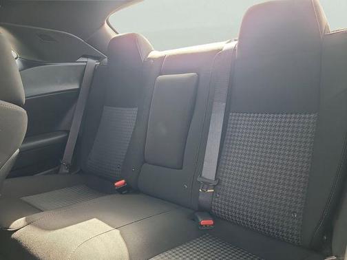 Go Mango! 2023 Dodge Challenger R/T