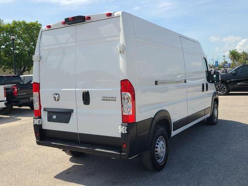 Bright White Clearcoat 2025 RAM ProMaster 2500 High Roof