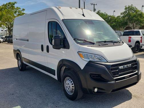 Bright White Clearcoat 2025 RAM ProMaster 2500 High Roof